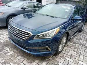 Hyundai Sonata Limited 4dr Sedan (2.4L 4cyl 6A) 2015 Blue