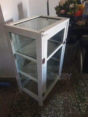 3 Step Show Glass for Sale