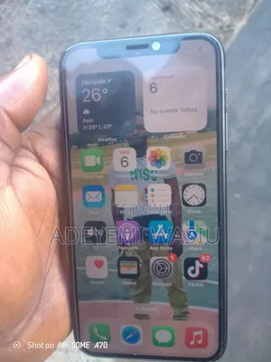Apple iPhone XS 64 GB Black