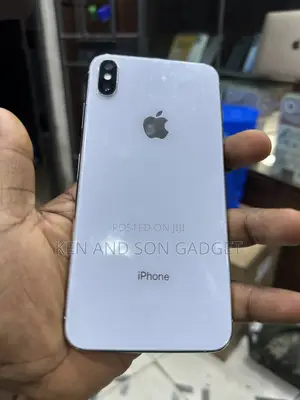 Apple iPhone XS Max 256 GB White