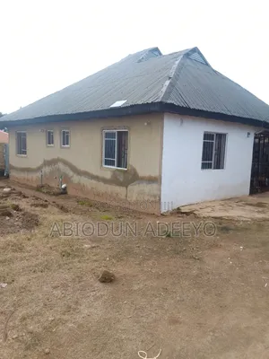 2bdrm Bungalow in Daru Salam, Ede for sale