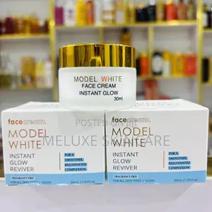Model White Instant Glow Reviver