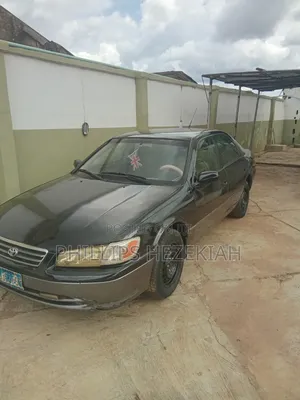 Toyota Camry Automatic 1999 Black