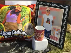 Customized Gift Items | Photo Frames, Mugs, Throw Pillows More.