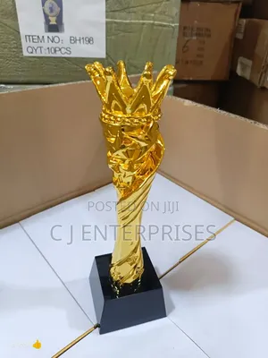 Trophy Award Plaque H667