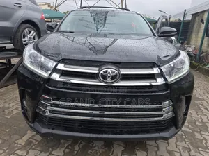 Toyota Highlander Limited Platinum 4dr SUV AWD (3.5L 6cyl 6A) 2015 Black