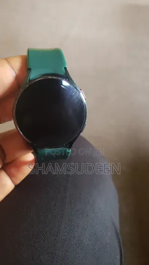 Samsung Galaxy Watch 4