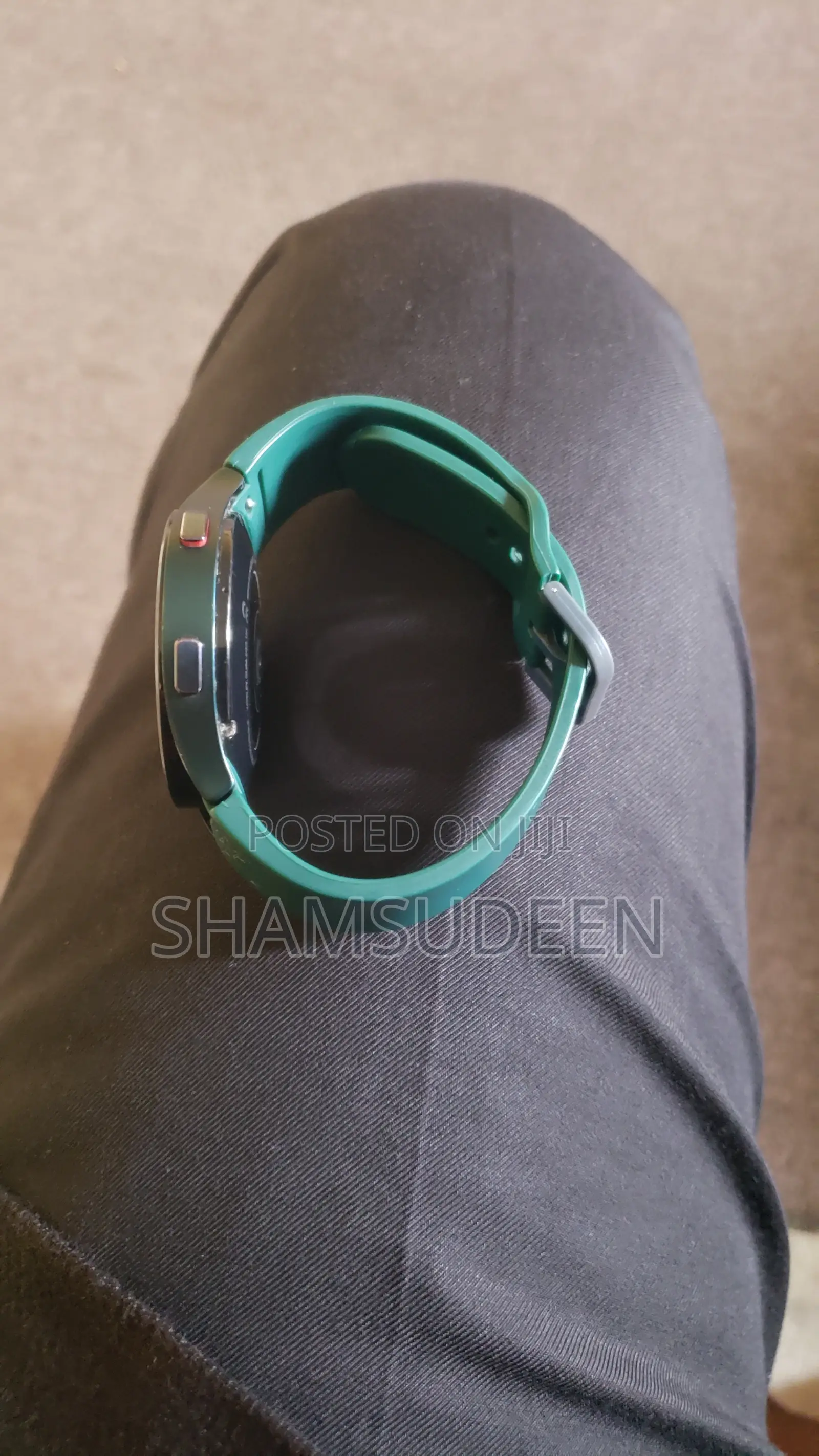 Samsung Galaxy Watch 4