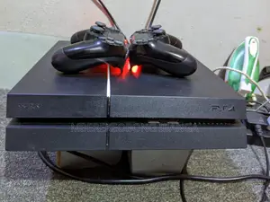 Sony Play Station 4