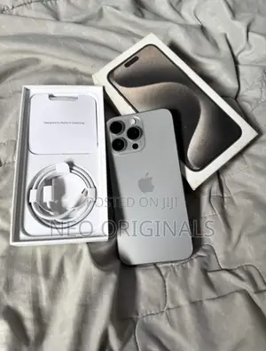 New Apple iPhone 15 Pro Max 512 GB Silver