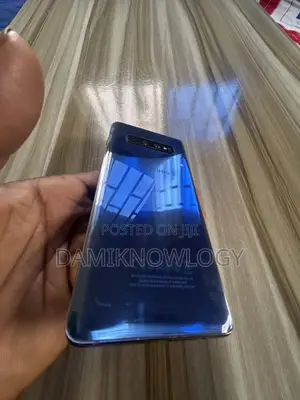 Samsung Galaxy S10 Plus 128 GB Blue