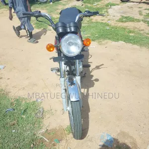Bajaj Boxer 2021 Red