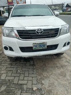 Toyota Hilux 2.0 VVT-i SRX 2012 White