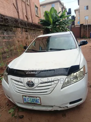 Toyota Camry 2009 White