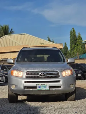 Toyota RAV4 2008 Silver