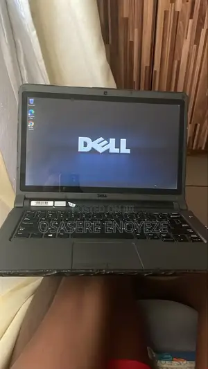 Laptop Dell Latitude 3350 8GB Intel Core i3 HDD+SSD 500GB