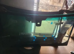 GMC Terran 2010 Windscreen Glass