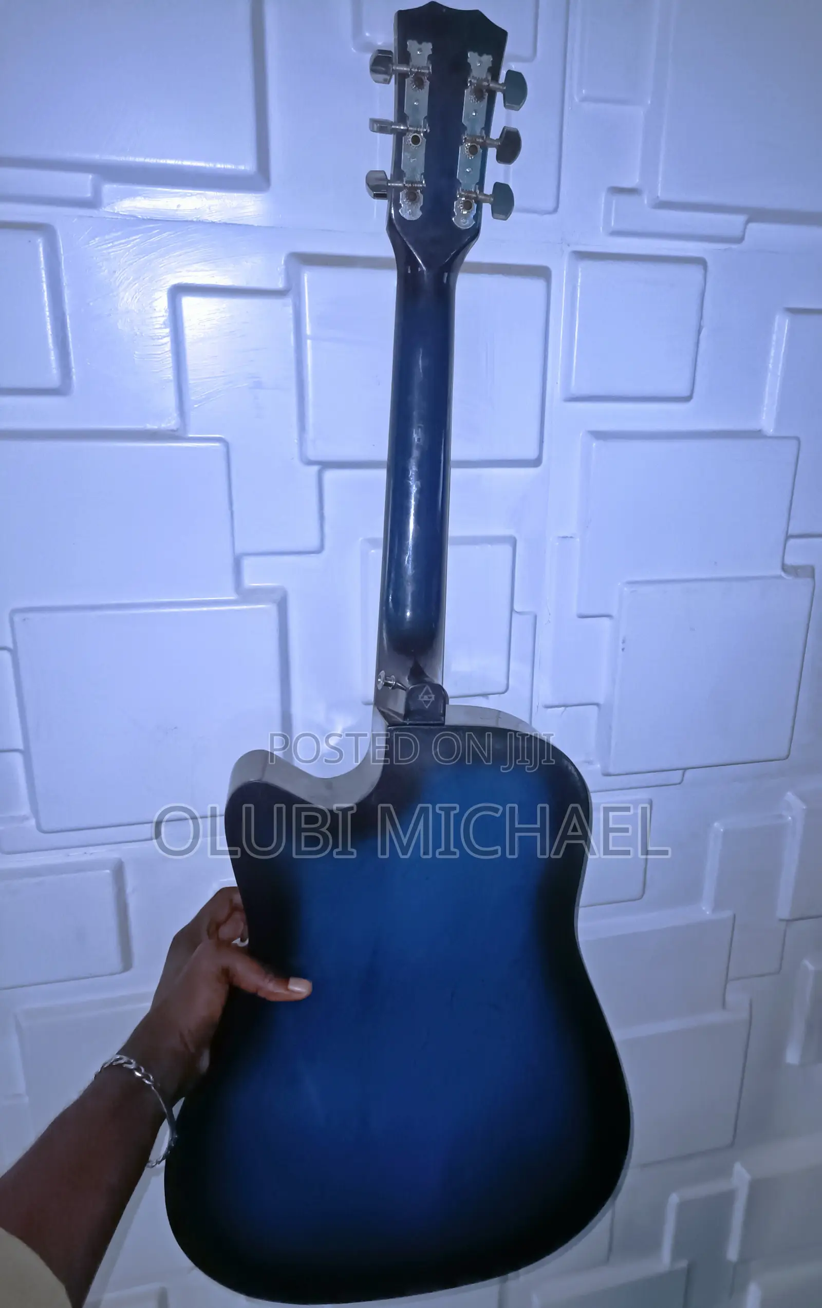 Acoustic Guitar