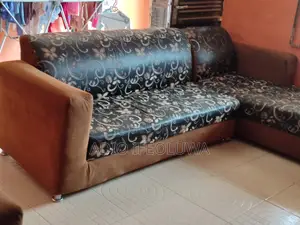 L-Shape With a Single Chair