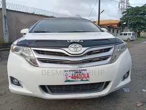 Toyota Venza Limited 2010 White
