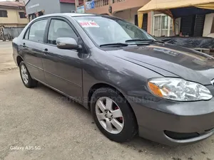 Toyota Corolla 2006 Gray