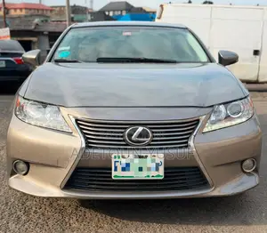 Lexus ES 350 FWD 2015 Gold