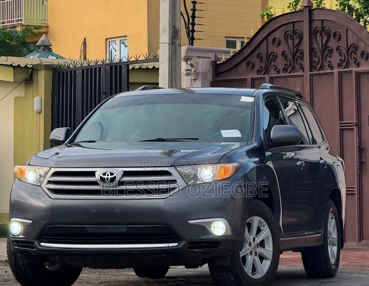 Toyota Highlander 2014 Gray