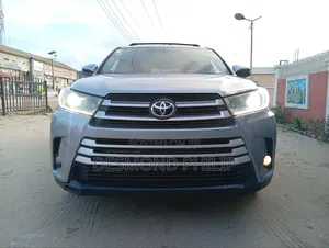 Toyota Highlander Limited 4dr SUV (3.5L 6cyl 6A) 2015 Silver