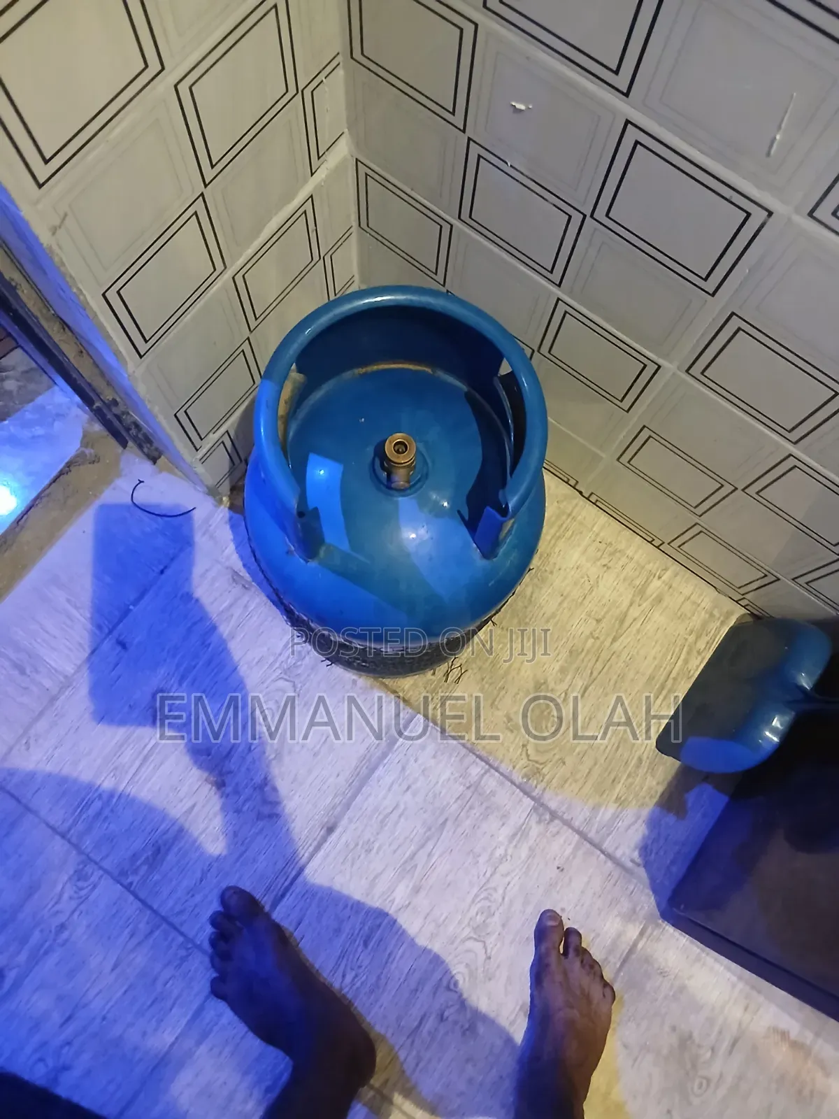 Gas Cylinder