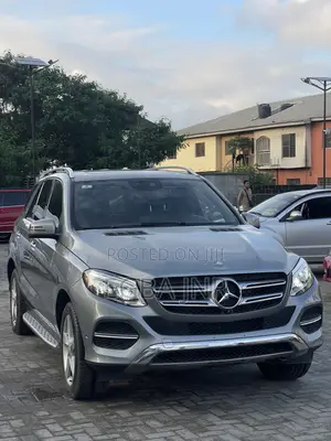 Mercedes-Benz GLE-Class 2016 Gray