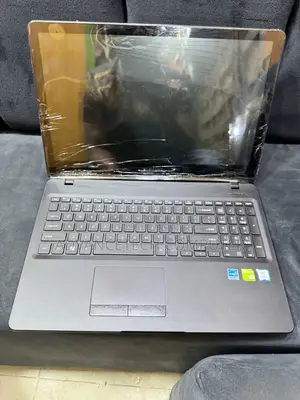 Laptop Samsung NP530U4C 8GB Intel Core i5 SSD 256GB