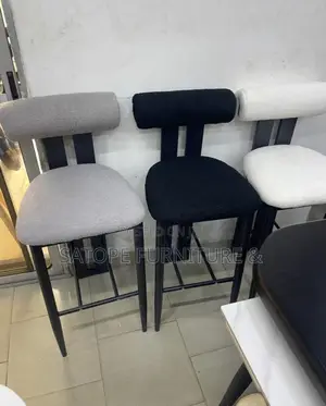 Elegant Design Bar Stools