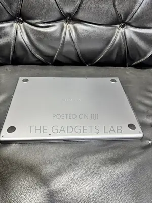 Laptop Apple MacBook Pro 2021 M1 16GB Apple M1 SSD 512GB