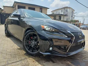 Lexus IS 2016 Black