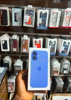 New Apple iPhone 16 Plus 128 GB Blue