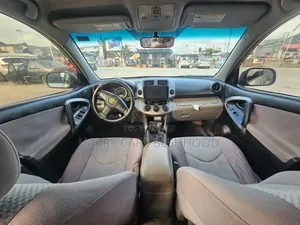 Toyota RAV4 2008 Silver