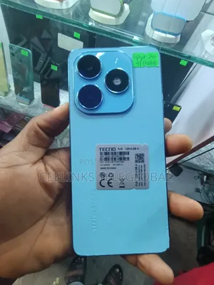 Tecno Spark 20 128 GB Blue