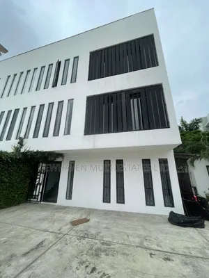 2bdrm Maisonette in Parkview Estate, Ikoyi S.W for rent