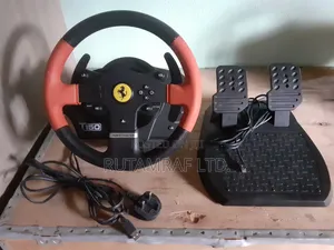 Thrustmaster T150 Force Feedback Racing Wheel for PlayStation4 / PC.