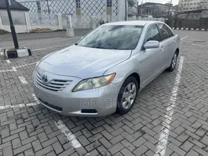 Toyota Camry LE 4dr Sedan (2.4L 4cyl 5A) 2009 Silver