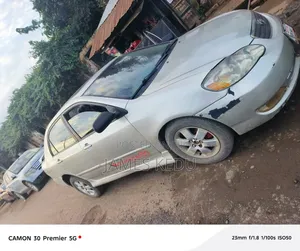 Toyota Corolla 2004 Gray