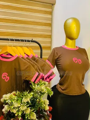 Gv Basic Top