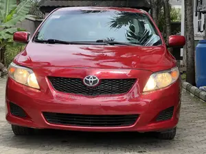 Toyota Corolla 2010 Red