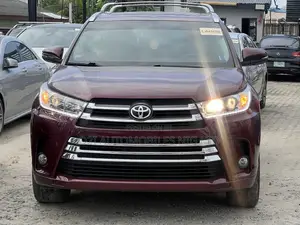 Toyota Highlander 2015 Burgundy