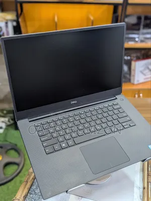 Laptop Dell Precision 5530 32GB Intel Core i7 SSD 512GB