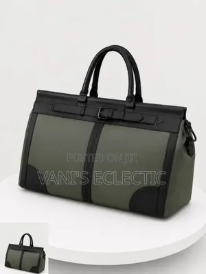 Tristan Travel Weekender Bags (Leather Duffle Bags)