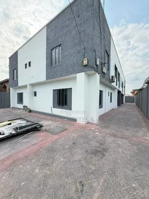3bdrm Block of Flats in Berger for sale