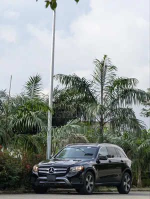 Mercedes-Benz GLC-Class 2016 Black