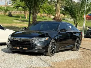 Honda Accord EX-L (2.0L 4cyl Turbo 10A) 2019 Black