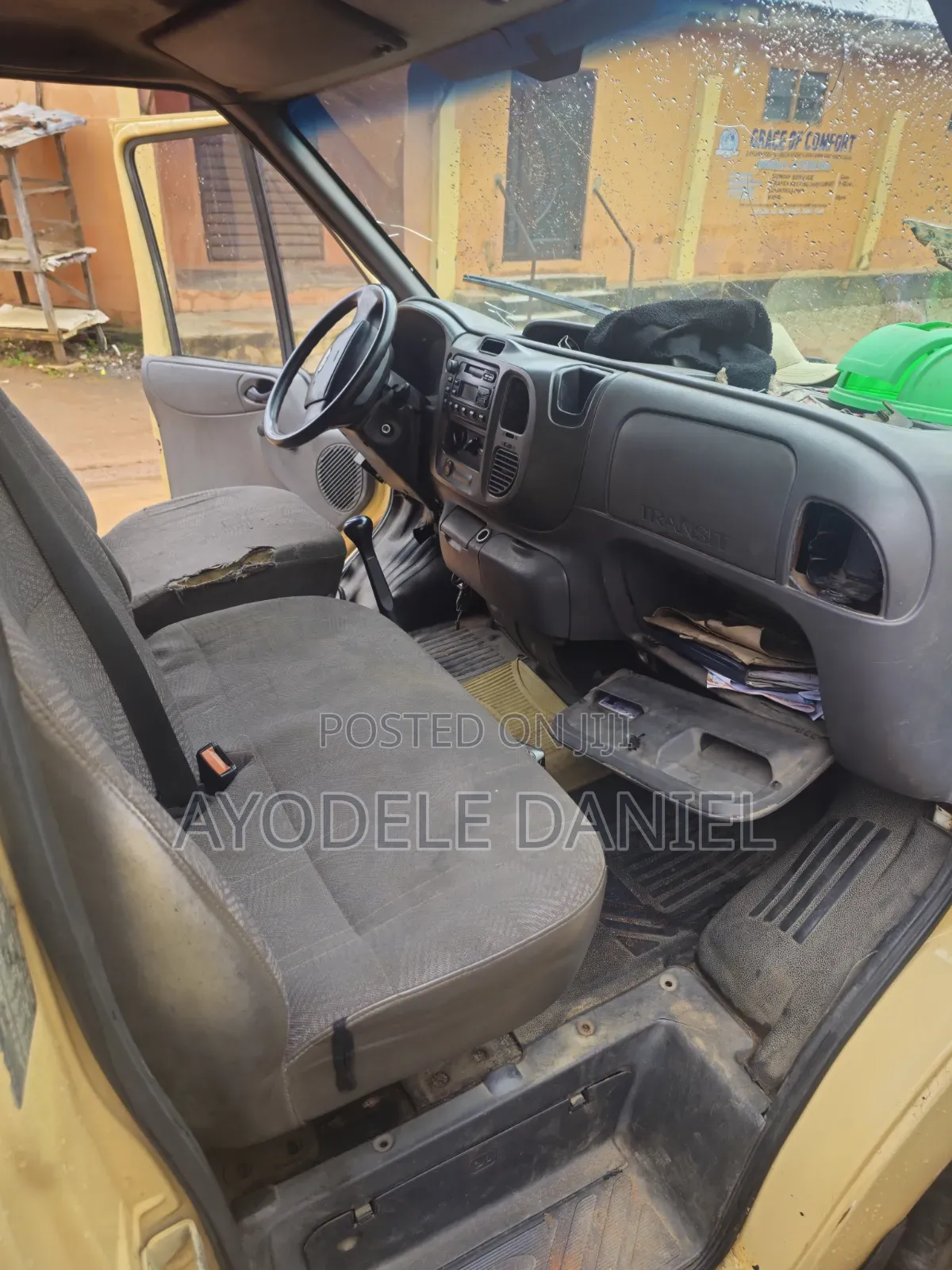 Ford Transit 2004 Brown